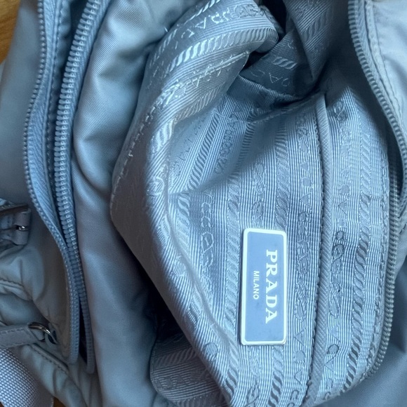 Prada: Re-Nylon Shoulder Bag - Picture 4 of 6